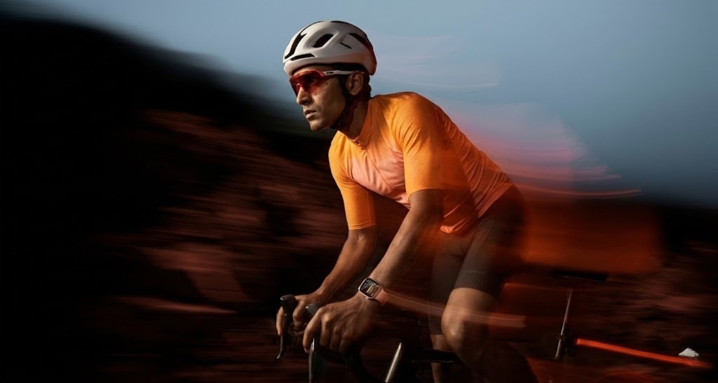 Cyclist road panning speed blur at night